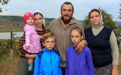 Family 010 Telenesti